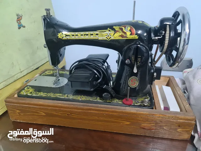 ماكينة خياطة سنجر