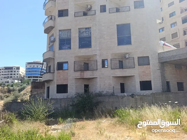 شقة عظم للبيع في نابلس 200م