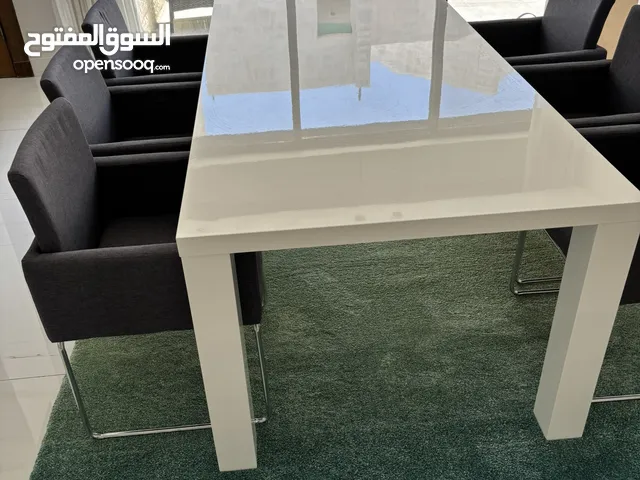 White dining table for sale