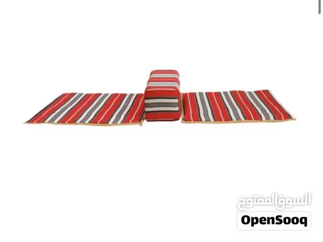 حصيرة مع مسند للذراع