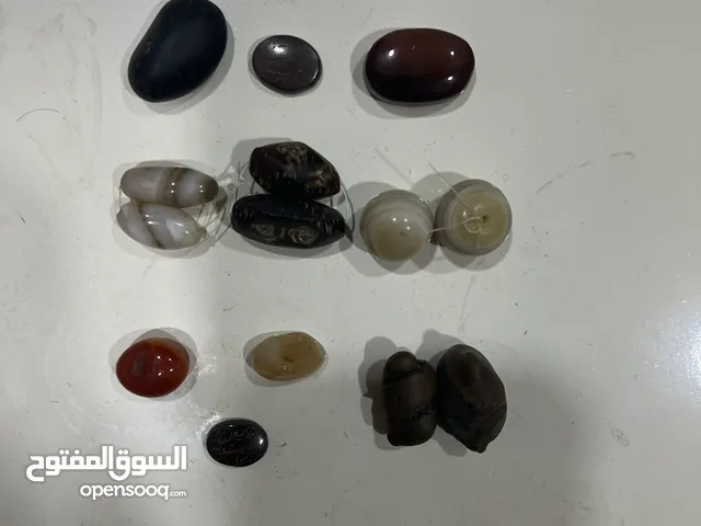 احجار قيم واخذ