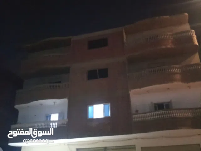 بيت للبيع السلام1مساحة400متر موقع مميز 4ادوار الدور شقه