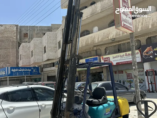 رافعة شوكية كوماتسو