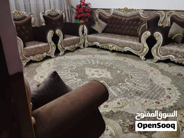 تخم للبيع 10 مقاعد نضيف جداً