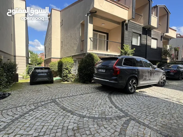 For Sale: 340 m2 Luxury 5+1 Villa in Göktürk – In a Private Gated Compound with Full Amenities