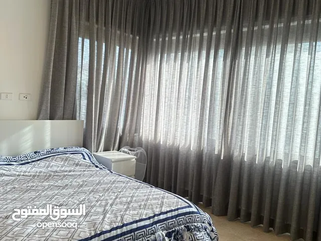شقة مفروشة للايجار في عمان منطقة ام اذينه منطقة هادئة ومميزة جدا