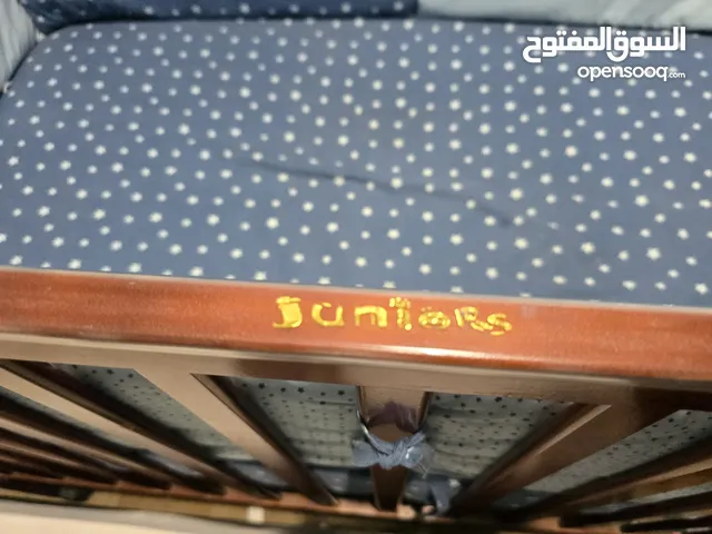 سرير أطفال من "jouniors" مع مرتبة وكفر 20 KD **