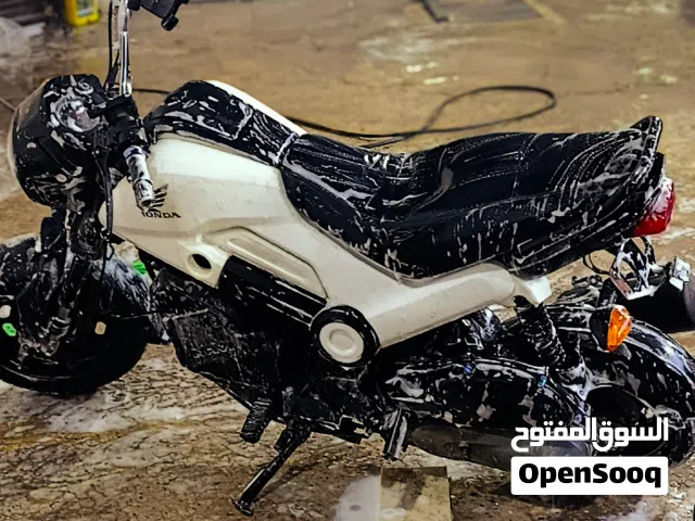 هوندا نافي موطو ربي يبارك  125 ماشي28الف  الموطو مافيها شي  10؏10 السعر حرق 2700 استفسار