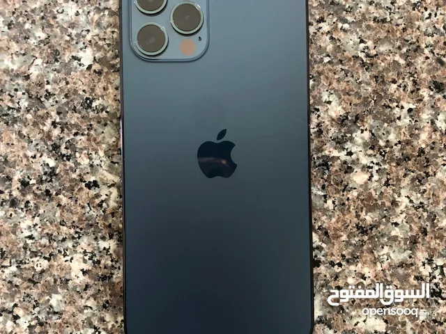 iPhone 12 Pro كحلي 256GB للبيع – نظيف جدًا وسعر لقطه! قابل للتفاوض