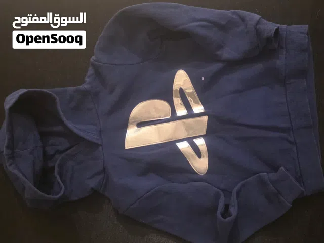 بلوزات ولادي هودي للبيع
