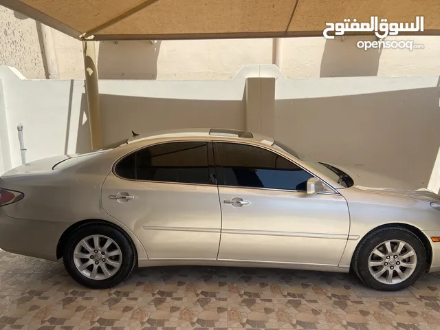 لكزس 2002 للبيع