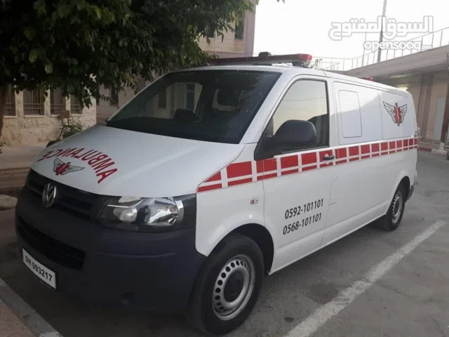 Used Volkswagen Caravelle in Ramallah and Al-Bireh