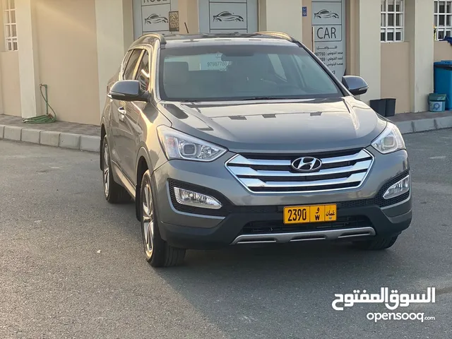 Hyundai Santa Fe GLS in Al Batinah
