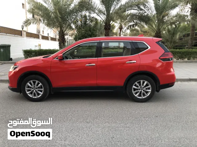 2018 نيسان X-تريل SL