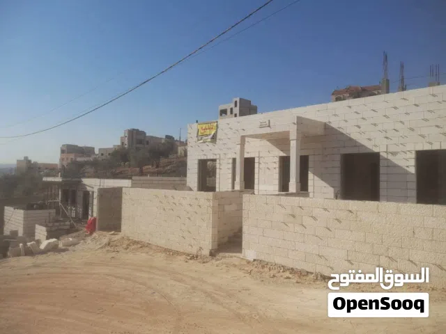 268 m2 4 Bedrooms Townhouse for Sale in Amman Tabarboor