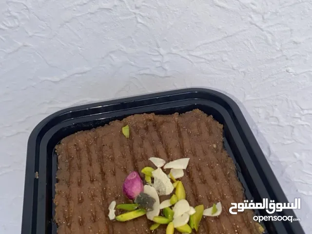 خبيصه وحلويات خليجيه متنوعه جميله و لذيذه