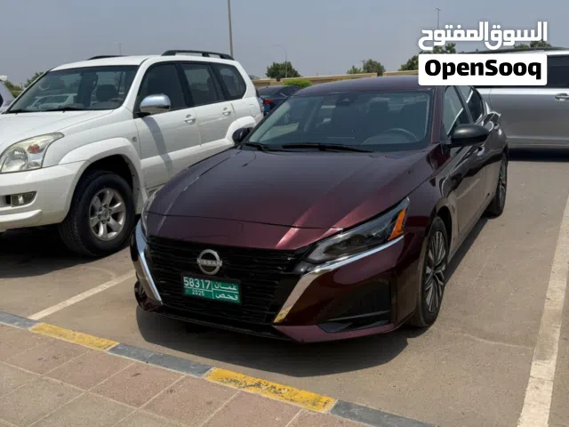 2024 Nissan Altima SV