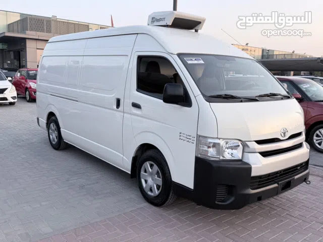 Used Toyota Hiace in Sharjah