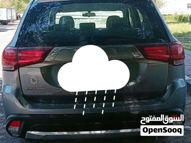 2018 ميتسوبيشي اوتلاندر Standard