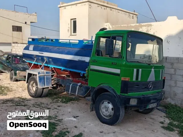 تنك 813 مرسيدس lb التنك سعه المحرك 53 محرك بلاده سعه التنك 6متر الجره حديد 4 ميل من الداخل....