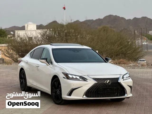 2021 لكزس ES ES 250