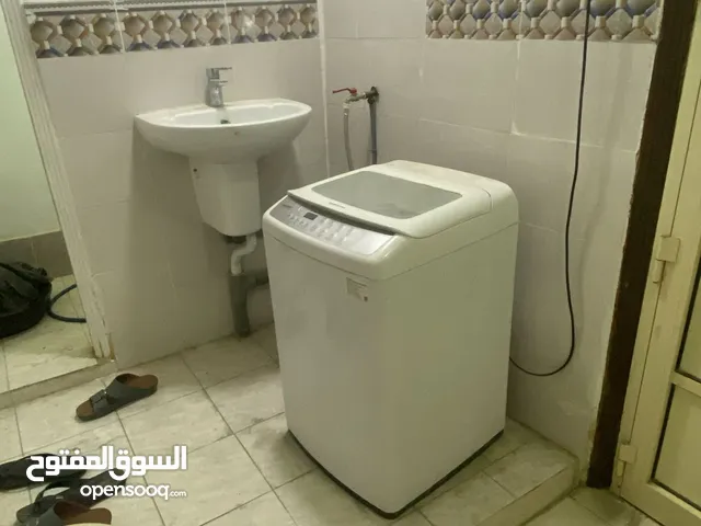 كل الاغراض متوفره للتواصل ع رقم الهاتف