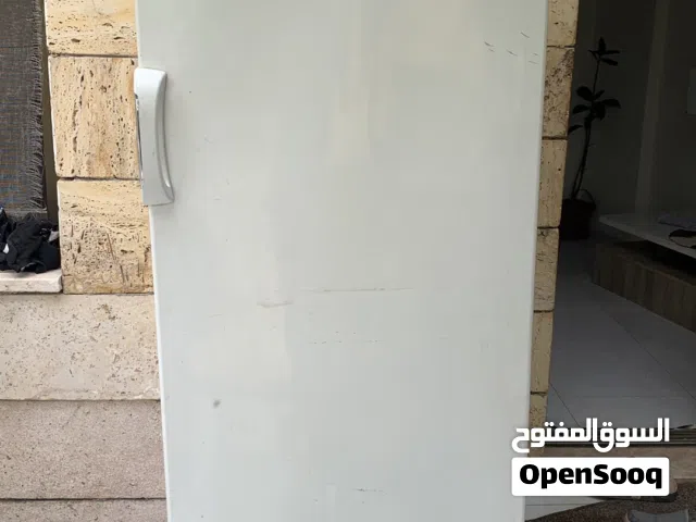 فريزر للبيع بحالة ممتازة صناعة إيطالية اصلي بافضل سعر