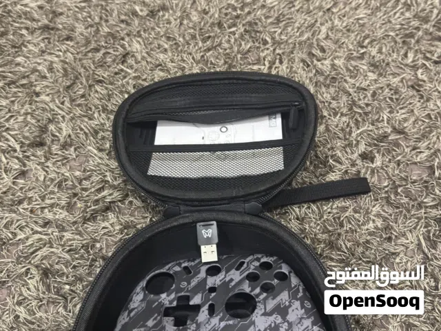 يد emg بحاله ممتازه جدا للبيع 20 وقابل و قابل للبدل مع يد ps5
