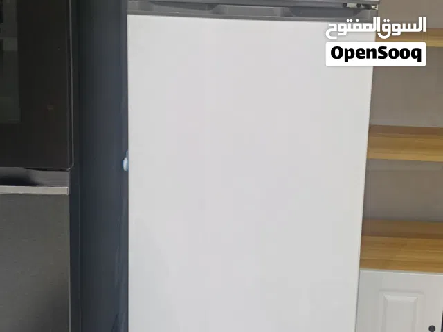 ثلاجة فيستل نظيفه