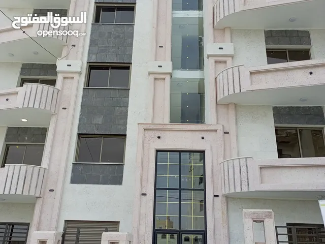130 m2 3 Bedrooms Apartments for Sale in Amman Al-Marqab