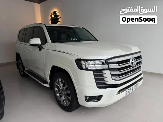 2024 Toyota Land Cruiser GXR