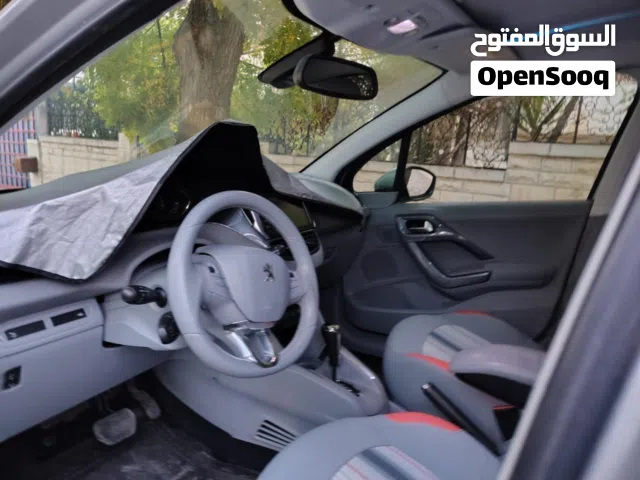 2015 Peugeot 208 Allure