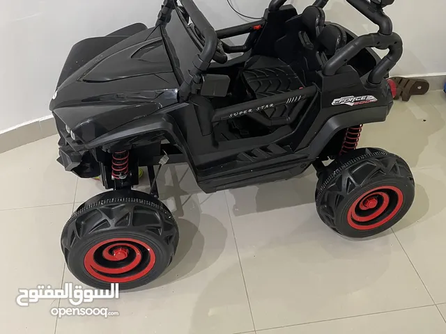 سيارة العاب جيب كبيرة كهربا مع شحن مع ريموت كنترول