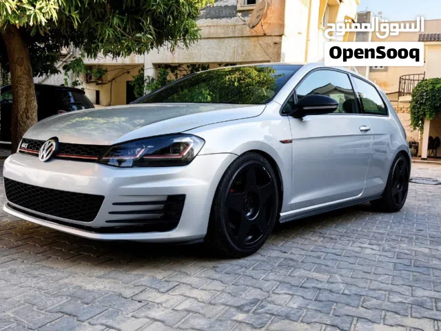 2017 فولكسفاغن جولف GTI 380 S