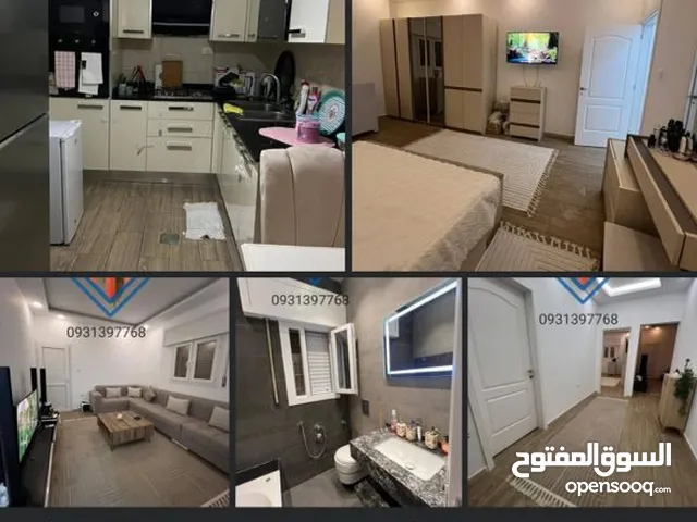 شقة مفروشة دور اول مستقل للايجار التواصل وتساب في حالة عدم الرد