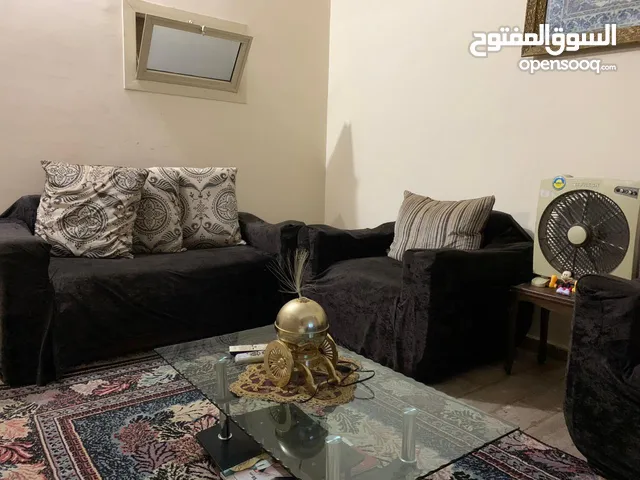 شقة ستوديو مفروشه بالكامل ومكيفة داخل فيلا للايجار