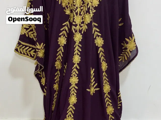 لبس بحريني