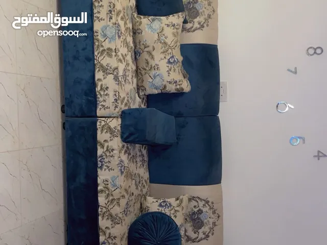 كنب مستخدم بحاله ممتازه