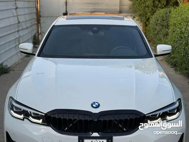 BMW 330 2022