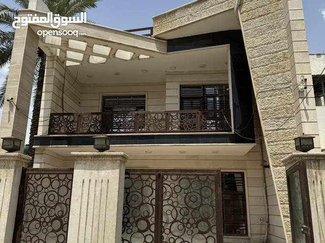 10 m2 4 Bedrooms Townhouse for Rent in Baghdad Qadisiyyah