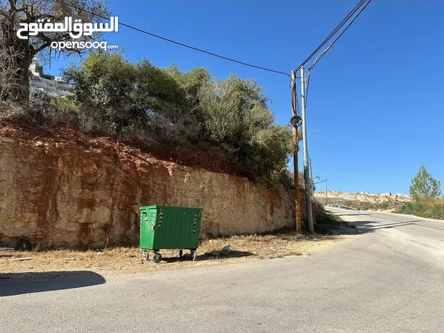 ارض 686 م2 للبيع في الطيرة بسعر 360 الف دولار سكن ج منطقة اسكانات كامل الخدمات متوفرة