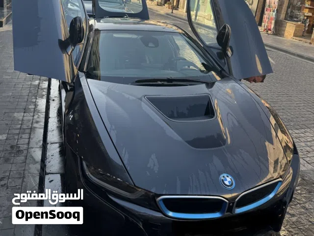 2014 بي ام دبليو الفئة 8 i8