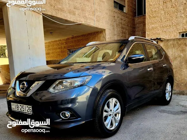 Nissan X-Trail 2015 in Aqaba