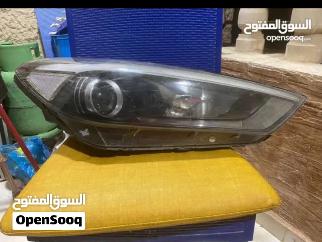 ضو سيارات مستعملة هونداي الينترا للبيع بجودة جيدة للبيع