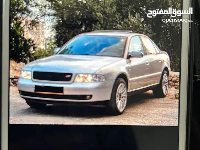 اودي A4 موديل 2000   مطور 1800  فتحة سقف  جنط مغنسيوم  مسجل شاشة  كمرة خلفية جير مطور 100/100