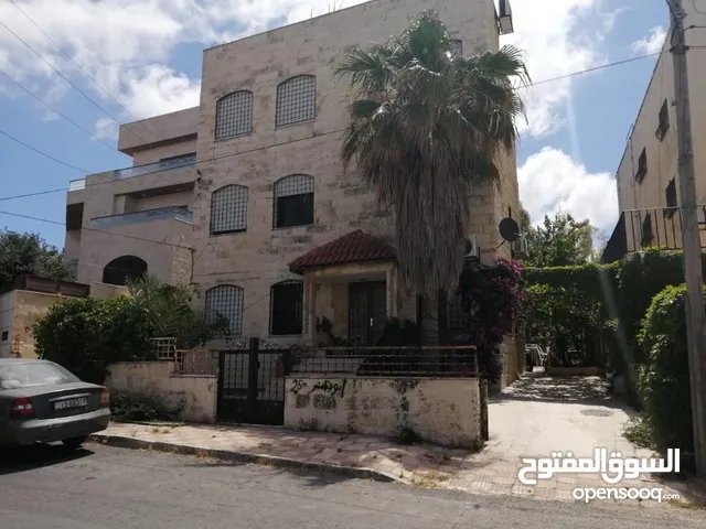 600m2 More than 6 bedrooms Villa for Sale in Amman Um El Summaq