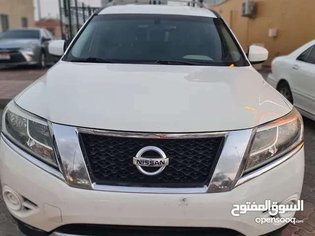 Nissan Pathfinder 2016 in Al Ain