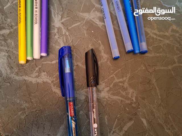 Black and Blue pens 10pcs