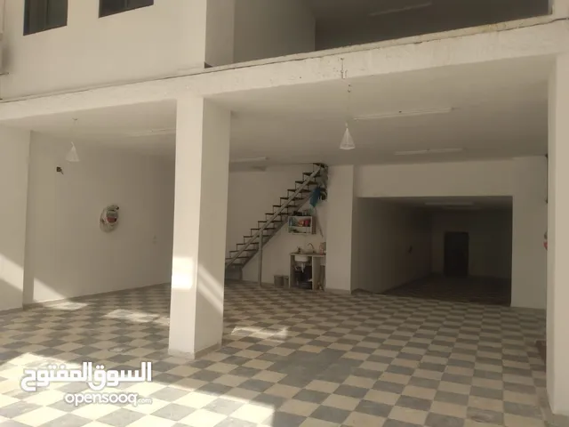 3 مخازن للايجار في تفوح