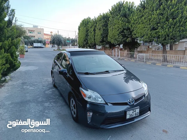Toyota Prius Prius in Amman